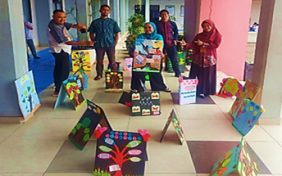 KESERUAN JUMAT LITERASI  DI SMKN 64 JAKARTA